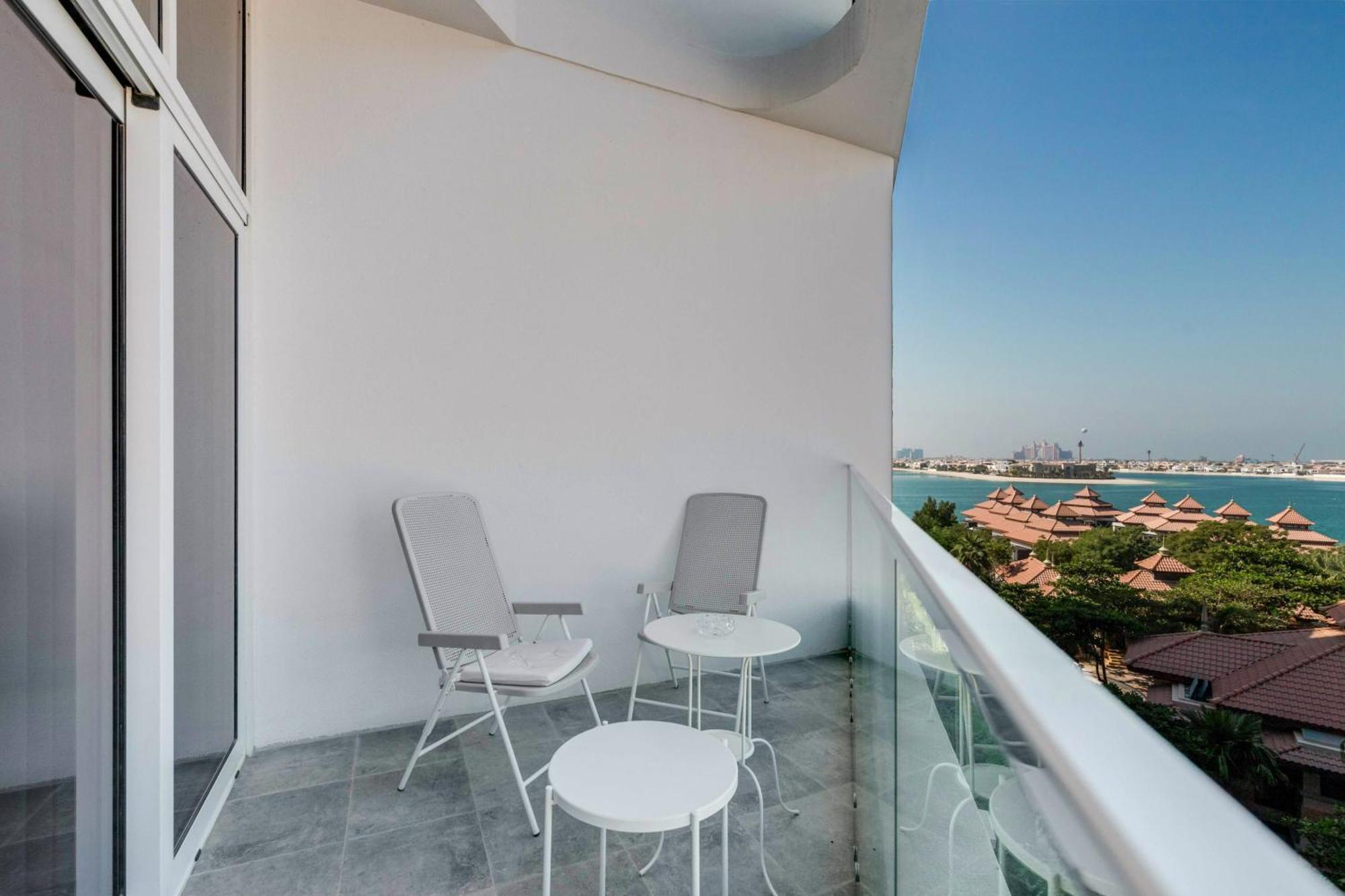 Luxury Azizi Mina Beachfront Apartments Dubai Dış mekan fotoğraf